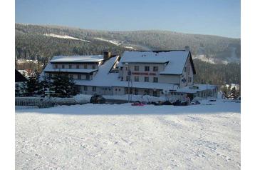 Čekija Hotel Kubova Huť, Eksterjeras